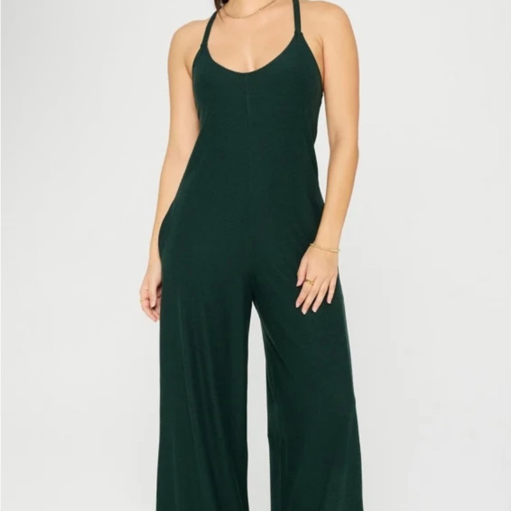 NWT Fabletics Cloud Jersey Wide-Leg Onesie – Everpine – Size Large